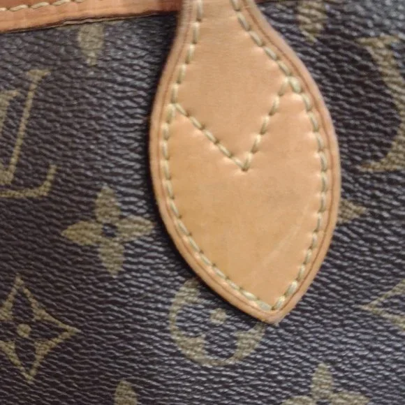 Beautiful Louis Vuitton Neverfull MM w/ New Orgainizer & Receipt! - Picture 14 of 16